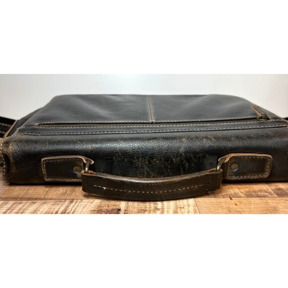 Vtg Wilson Leather Briefcase With Dual Front Buckle Pockets & Adjustable Strap - Picture 4 of 8